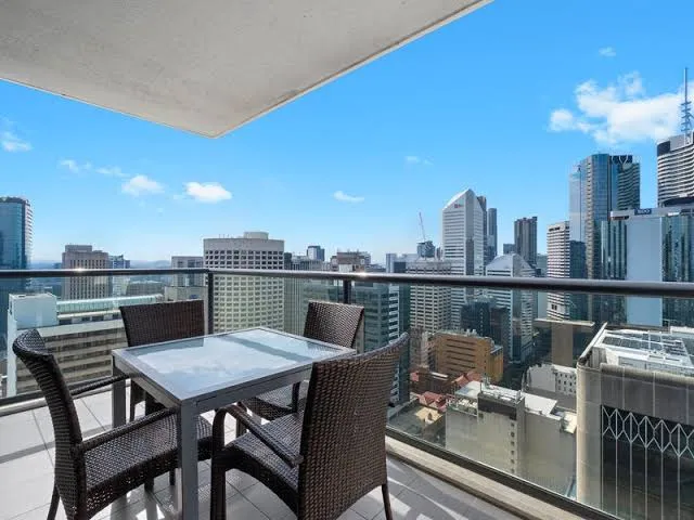 Brisbane CBD — short-term rental property in Brisbane City. Landlord permission secured.